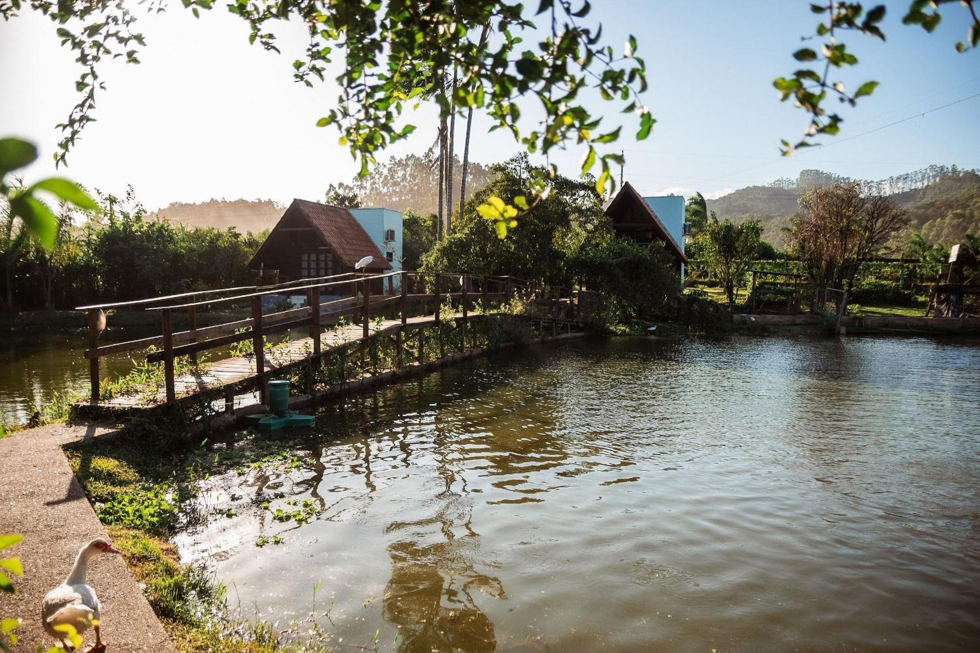 Pousada Sestrem - Sao Joao Batista - Sc Екстер'єр фото
